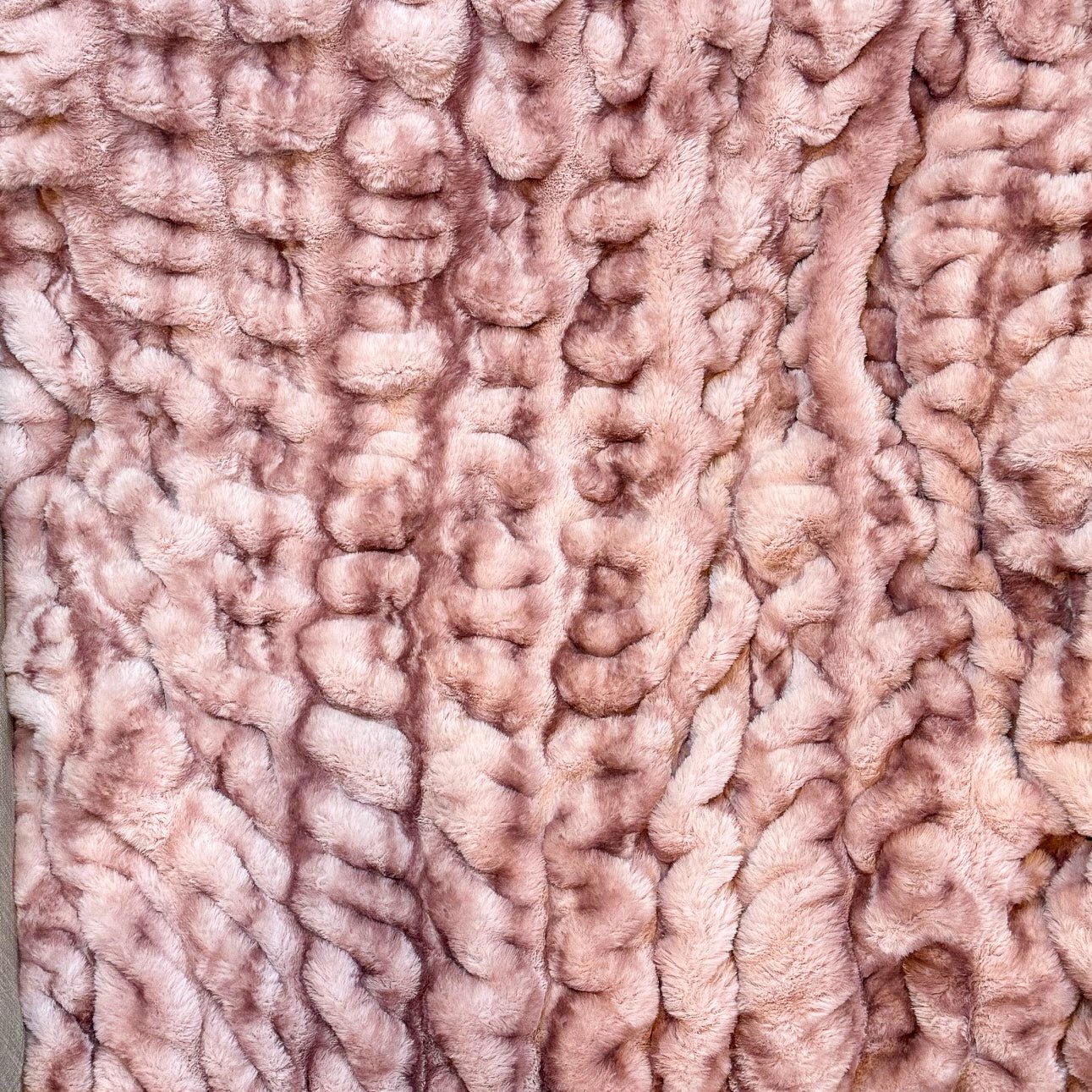 Minky Cuddle Blanket Luxe Milan Enzo Bellini - On Pins & Needles Quilting Co.