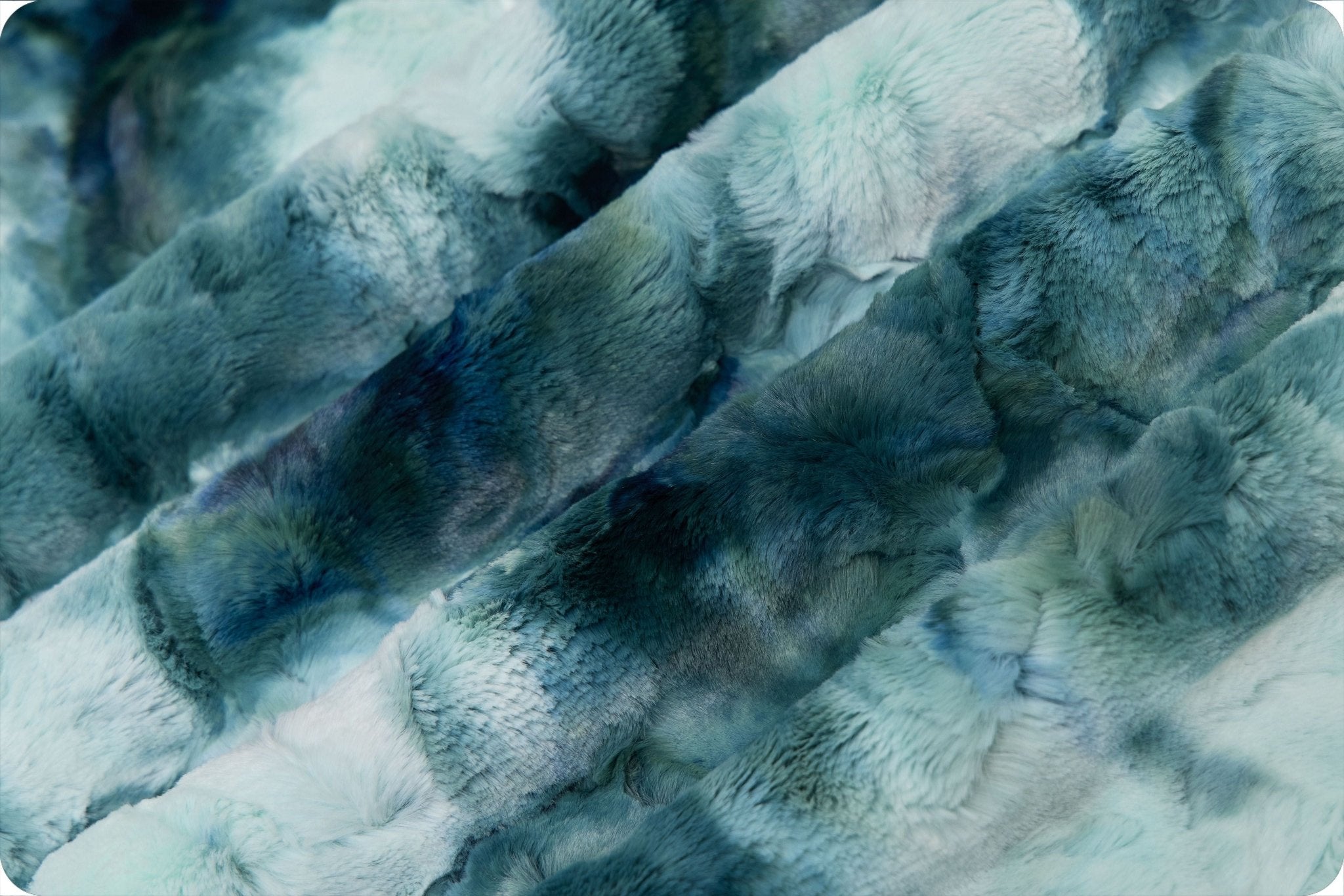 Shannon Fabrics Luxe Cuddle Sorbet Gulf Stream Minky Fabric - On Pins & Needles Quilting Co.