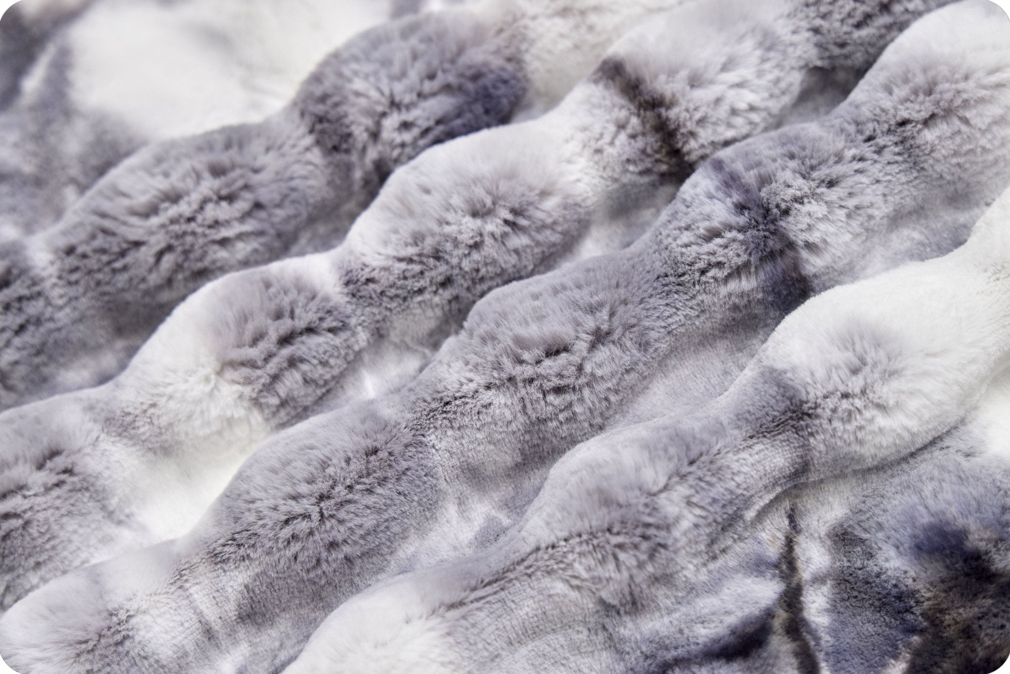 Shannon Fabrics Luxe Cuddle Sorbet Powderpuff Alloy Minky Fabric - On Pins & Needles Quilting Co.