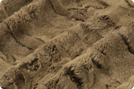 Shannon Fabrics Luxe Cuddle Forest Fox Chestnut (PRICE PER 1/2 YARD) - On Pins & Needles Quilting Co.