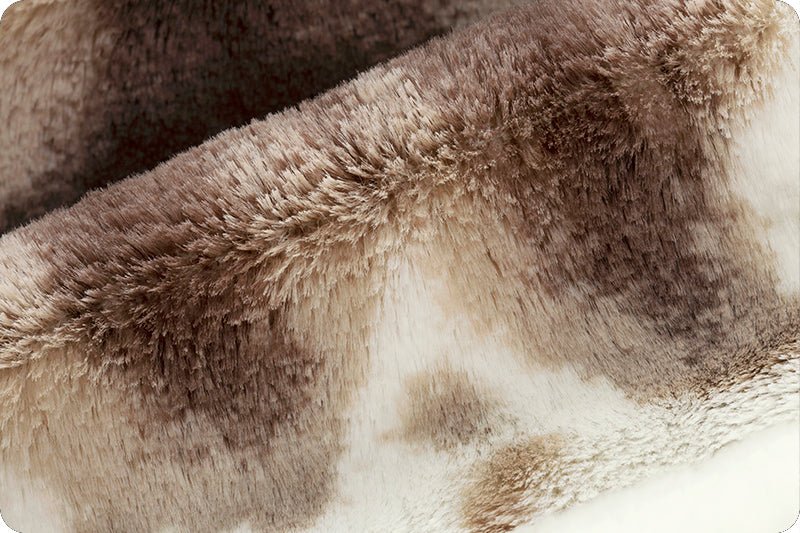 Shannon Fabrics Luxe Cuddle Pony Brown Sugar Minky Fabric (PRICE PER 1/2 YARD) - On Pins & Needles Quilting Co.