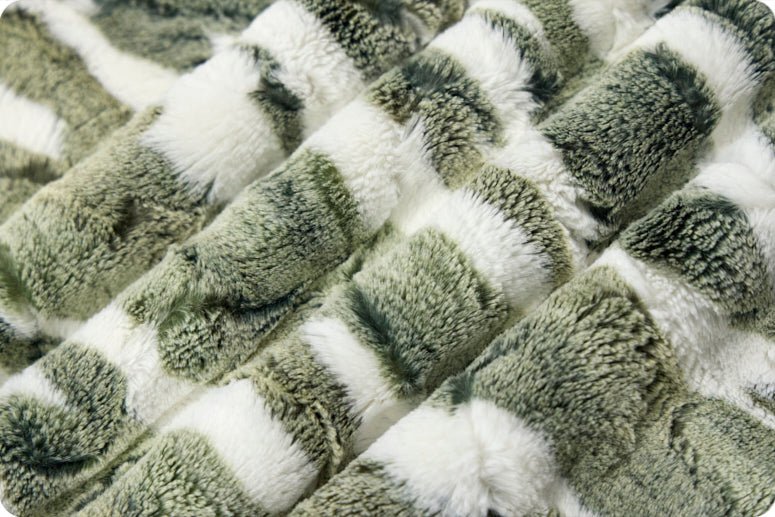 Shannon Fabrics Luxe Cuddle Frosted Himalayan Loden Minky Fabric - On Pins & Needles Quilting Co.