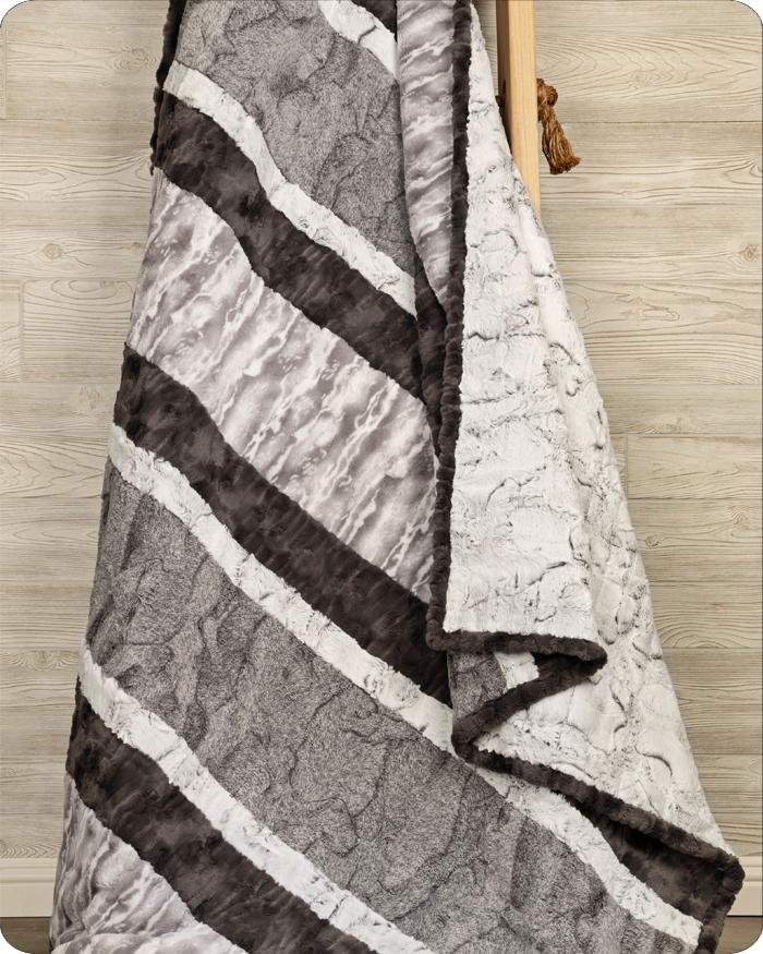 Shannon FABRICS Minky Fabulous 5 Serenity Cuddle Kit Quilt Kit Shannon  Fabrics