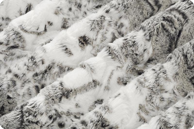 Shannon Fabrics Luxe Cuddle Snowy Owl Charcoal Minky Fabric (PRICE PER 1/2 YARD) - On Pins & Needles Quilting Co.