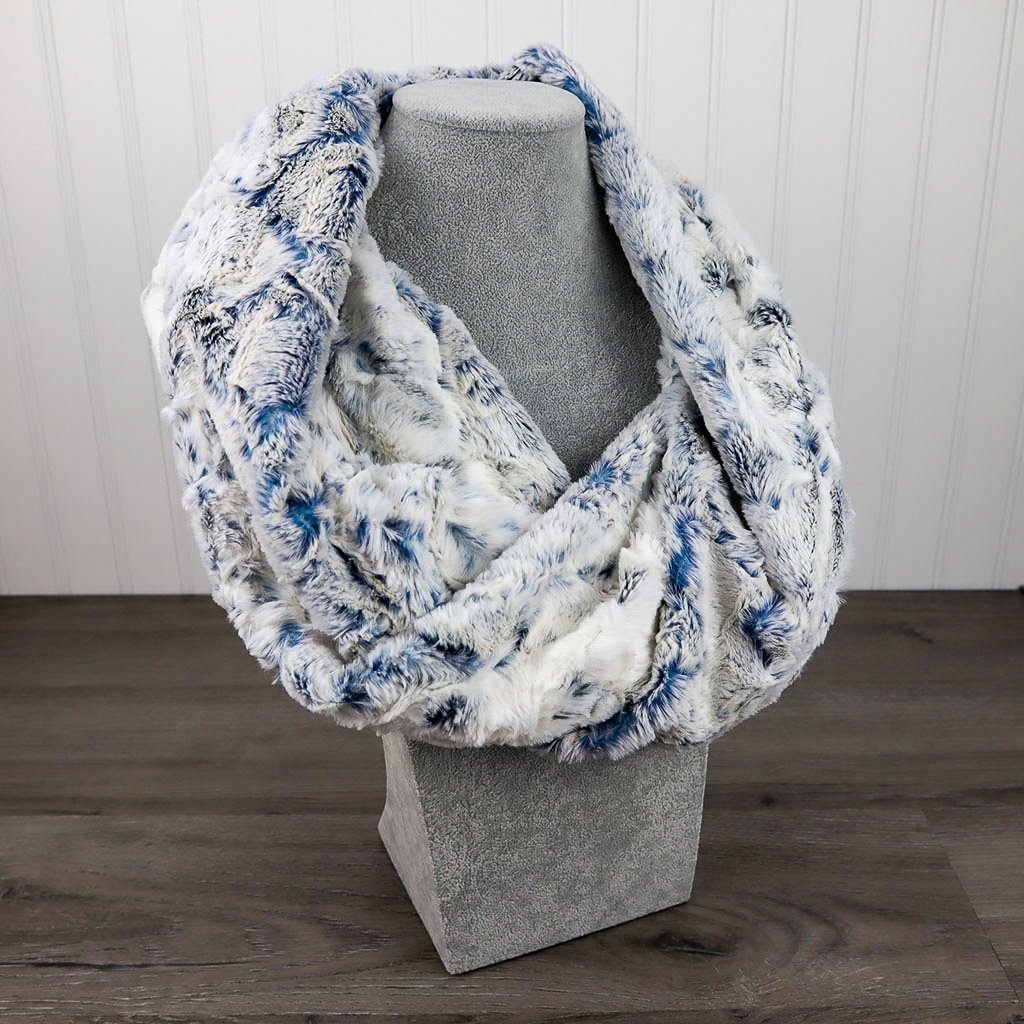 Snowy Owl Navy Luxe Minky Infinity Scarf - On Pins & Needles Quilting Co.